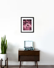 Load image into Gallery viewer, Lush Vertical - Pink